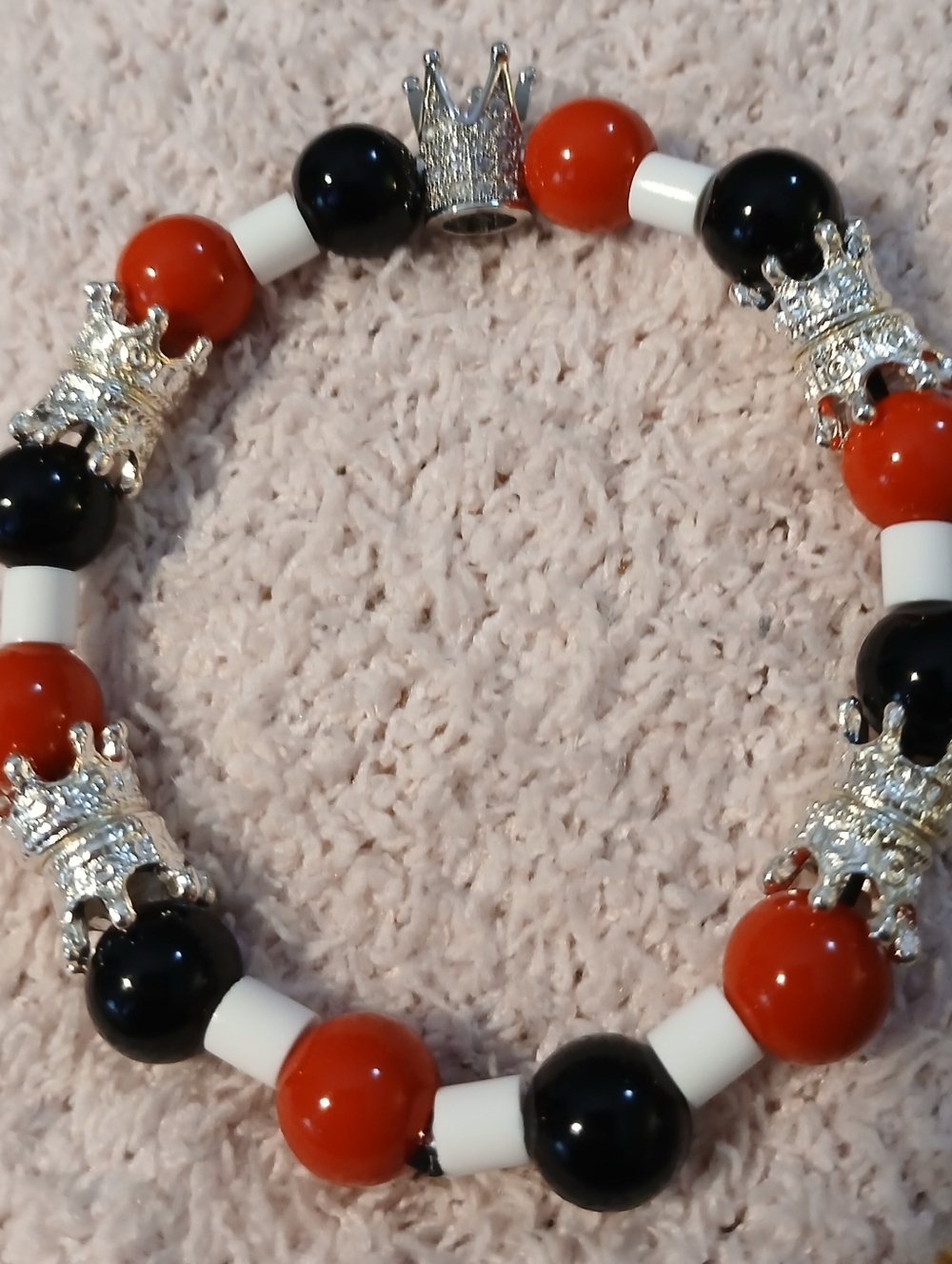NWT Handcrafted Black & Red Beaded Stretch Bracelet with Silver Crown Charms.